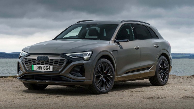 Ảnh của Audi Q8 e-tron